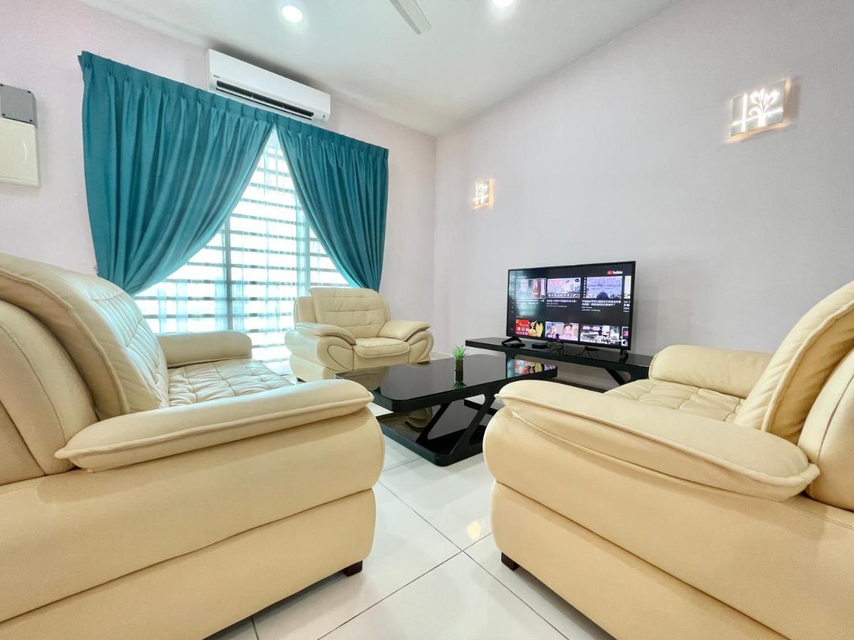 Langkawi Cozy Holiday Home At Taman Simfoni By Zervin Kuah Dış mekan fotoğraf