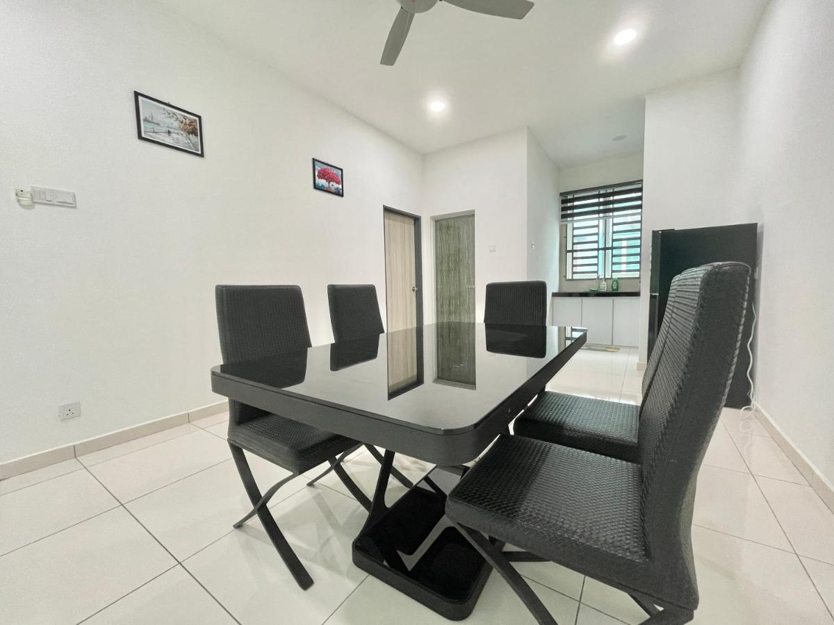 Langkawi Cozy Holiday Home At Taman Simfoni By Zervin Kuah Dış mekan fotoğraf